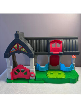 Fisher Price Little People Horse Stable Barn Playset No Figures Sounds work